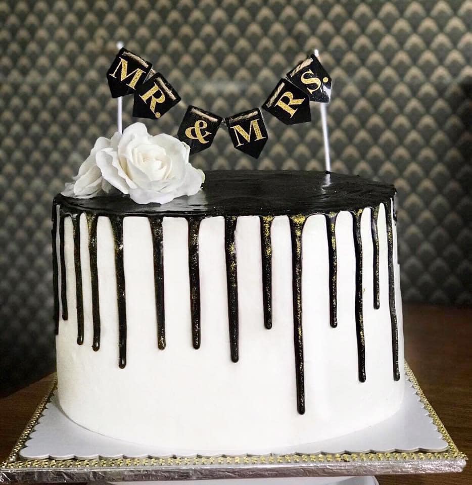 minimalist cake wedding